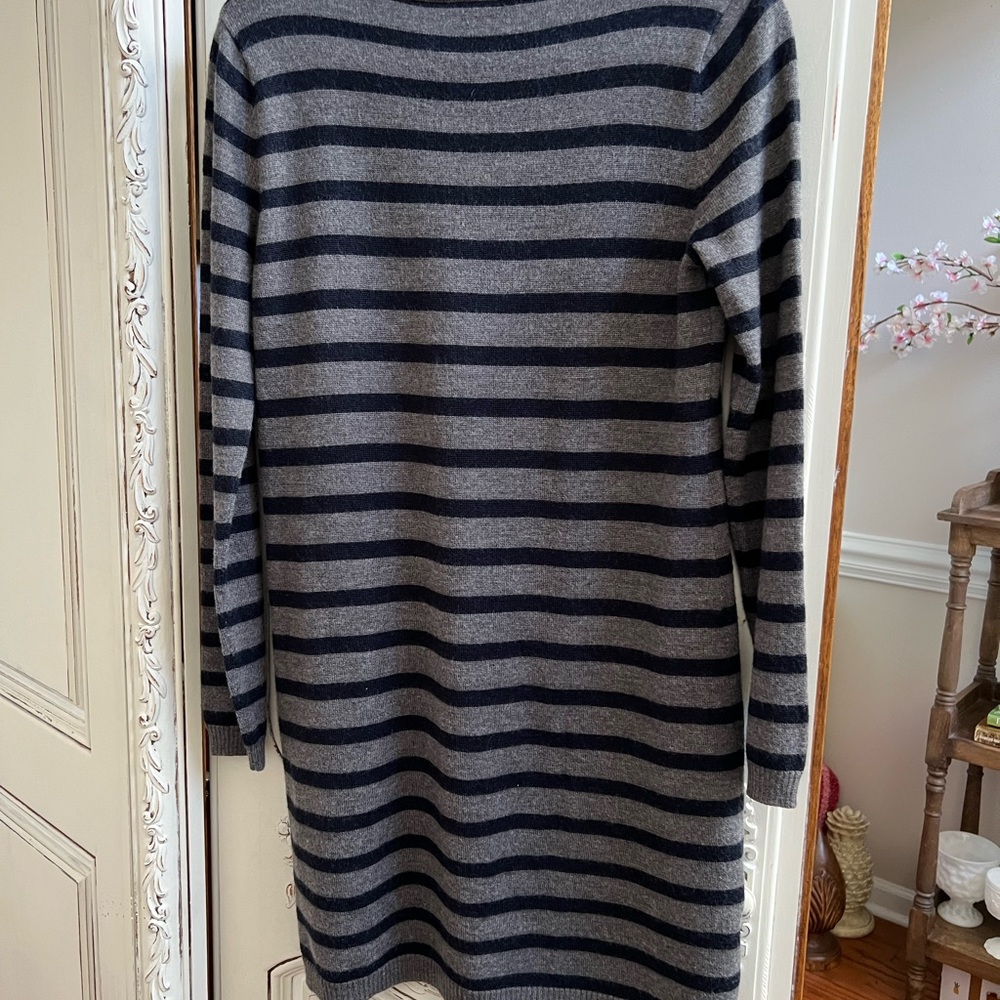 Women's LOFT - Grey/Dark Navy sweater dress with long sleeves - size L